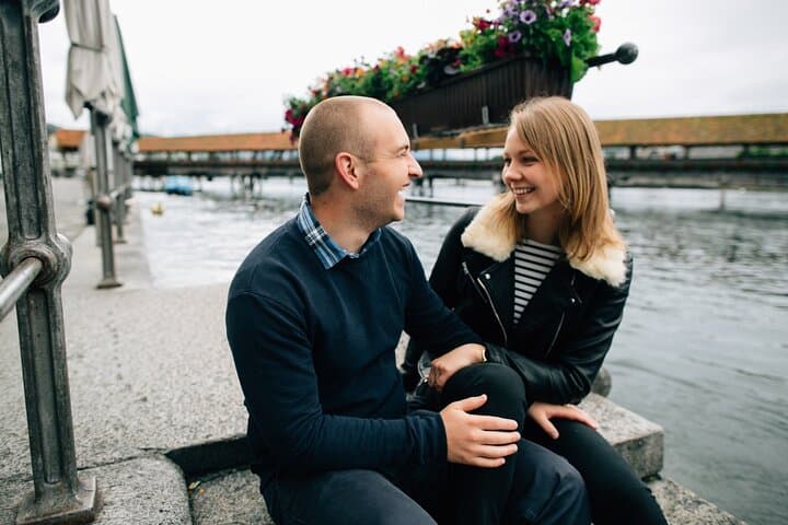Lucerne: Chocolate Tasting and Walking Tour with a Local
