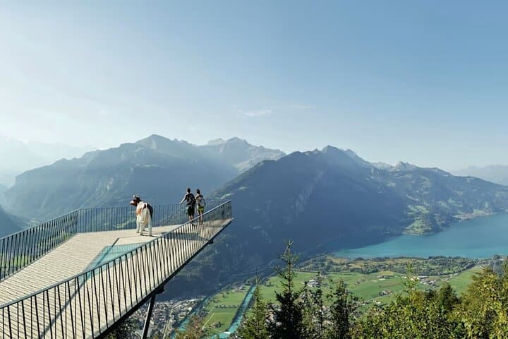 Zurich SkyGlass Bus Tour to Interlaken,Grindelwald &Lauterbrunnen