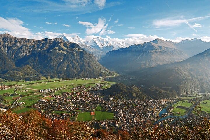 Geneva Panoramic tour to Interlaken Grindelwald Lauterbrunnen