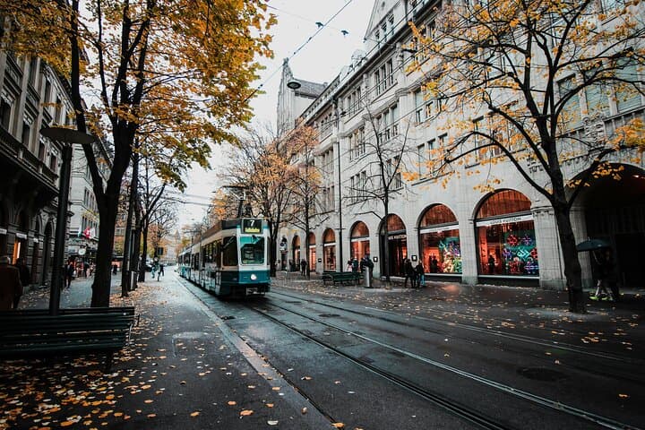 Private 5 Hour Zurich City Tour