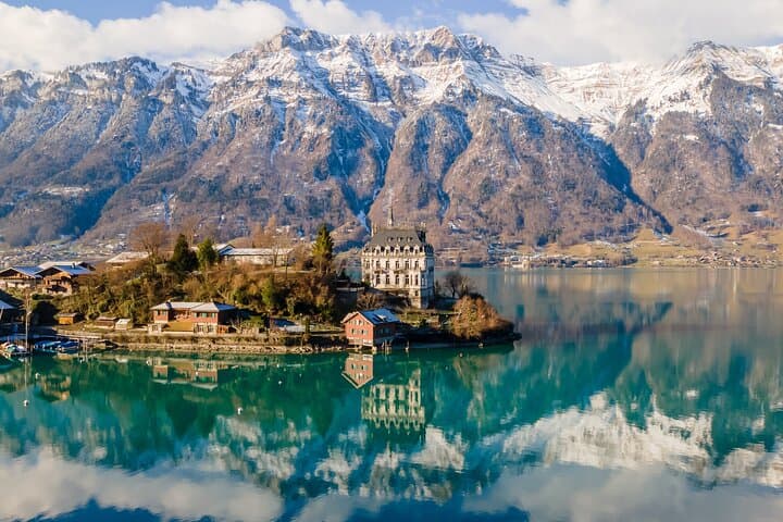 Private day trip from Zurich to Grindelwald, Interlaken and back