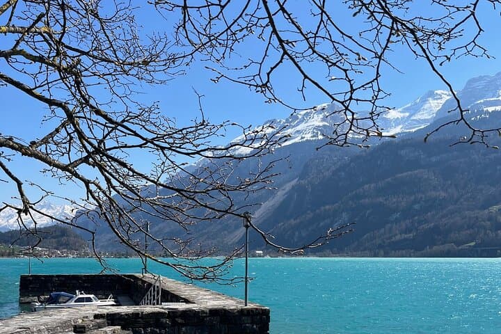 Private tour. Beautiful Switzerland. Alps, Lakes, Villages