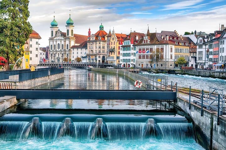 Best Intro to Lucerne in 2 hours with a Local