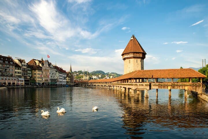 Best Intro to Lucerne in 2 hours with a Local