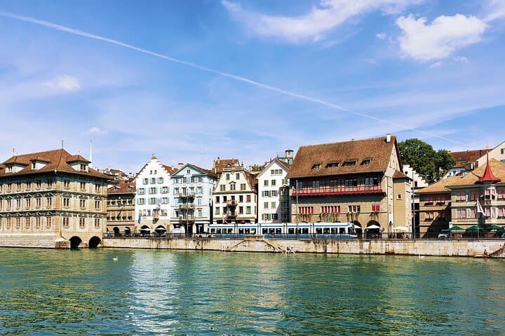 Best Intro to Zurich in 2 hours with a Local