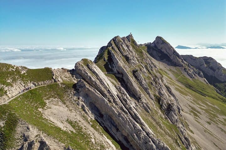 Swiss BBQ & Hike Experience – with Mount Pilatus Ticket