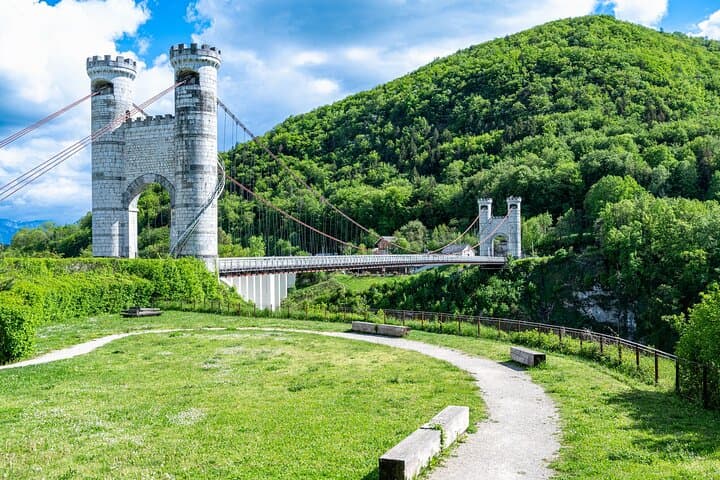 Discover the Hidden Gems from Geneva to Annecy