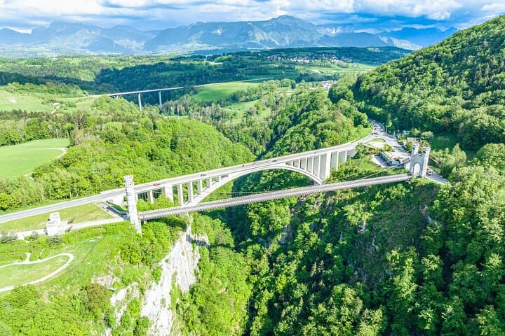 Discover the Hidden Gems from Geneva to Annecy