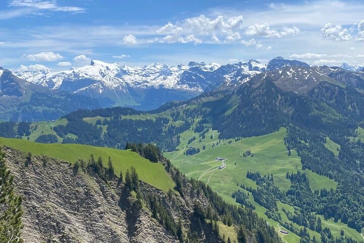 Individual hike in Swiss Alps with local mountaineers