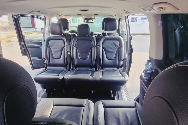 Chauffeur service throughout Switzerland