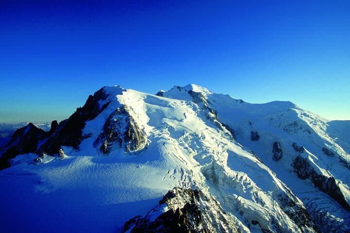 Private Transport to Chamonix from Geneva with driver-guide