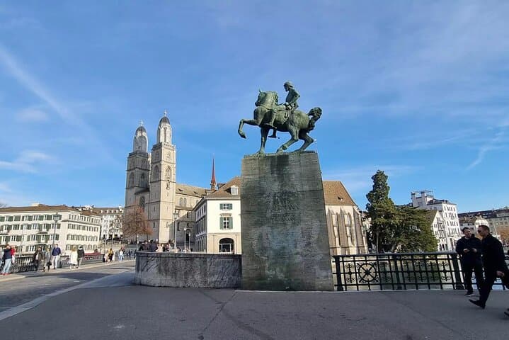The Dark Side of Zurich: A Self-Guided Audio Tour