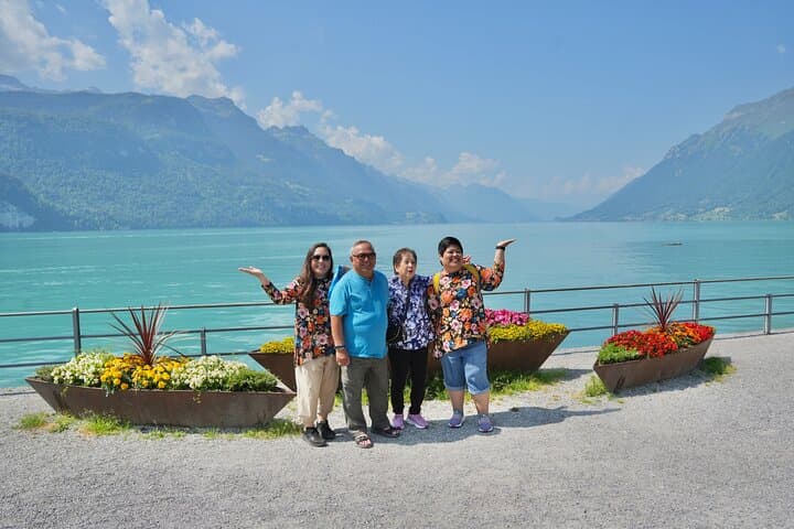 Mürren, Lauterbrunnen Or Grindelwald Private Day Tour from Zurich