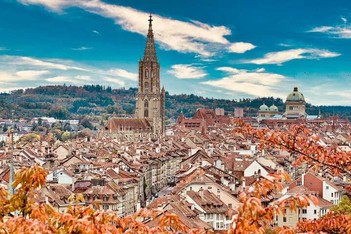 UNESCO Bern Private Walking Tour with Local Guide