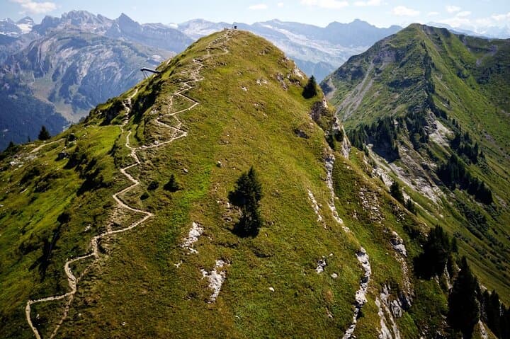 Geneva to Morzine Avoriaz or Les Gets Private Transfer