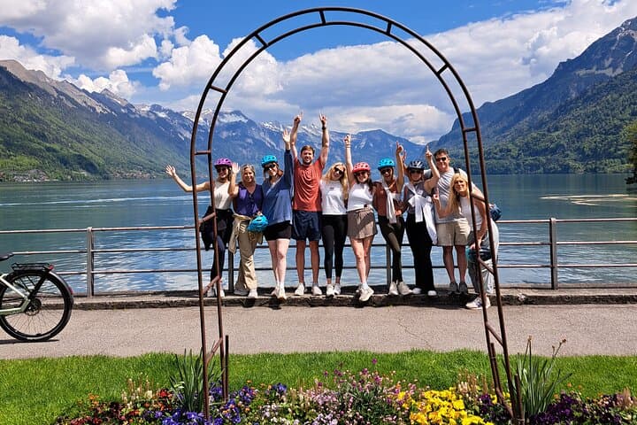 Interlaken 3-Hour Guided E-Bike Tour with a Farm and Ancient Villages Visit