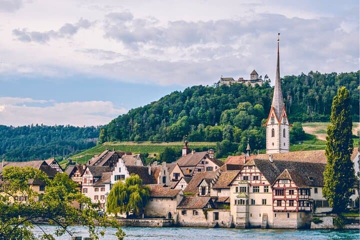 Guided Daytrip to Rhine Falls and Stein am Rhein from Zurich