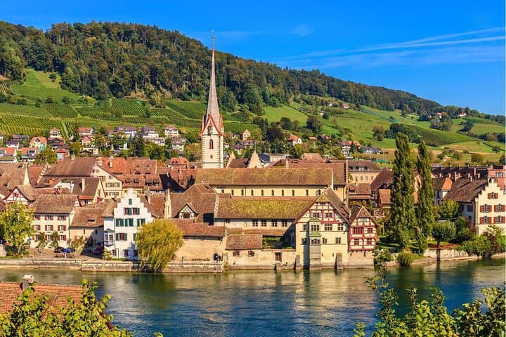 Guided Daytrip to Rhine Falls and Stein am Rhein from Zurich