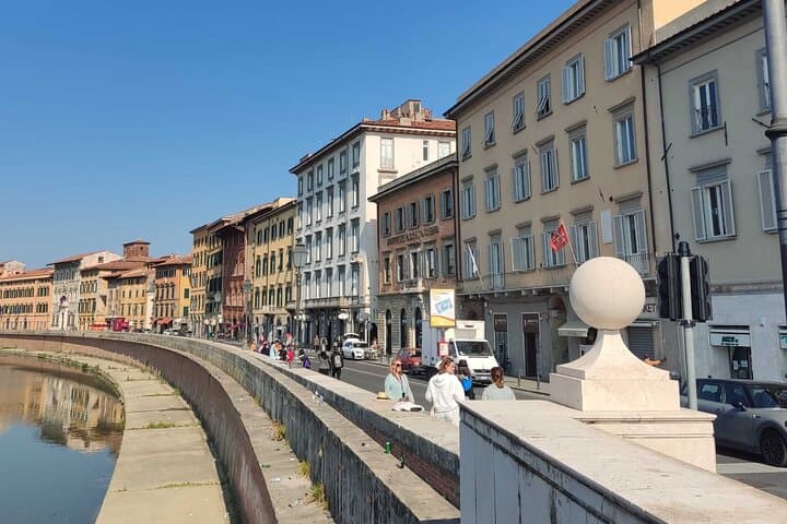 Sightseeing Walking Tour of Zurich