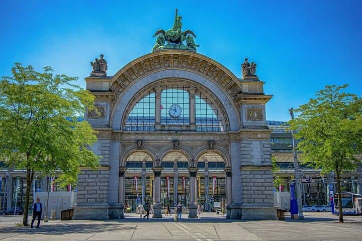 Treasure Hunt and Outdoors Escape Room in Lucerne