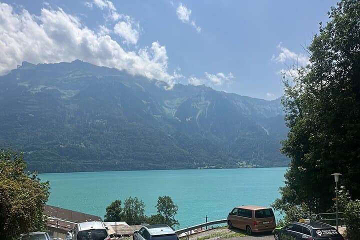 Private Day Tour with Your Driver-Guide – Interlaken & Beyond