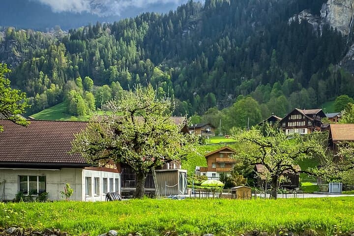 Private Tour Lauterbrunnen Interlaken Mürren Swiss Alps