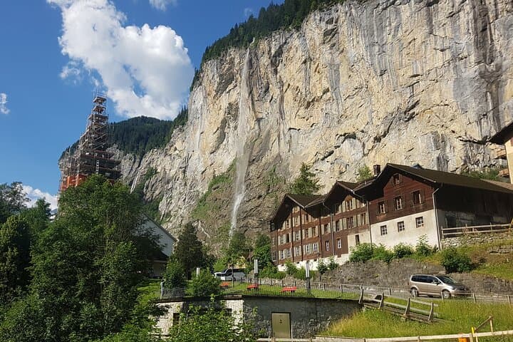 Lauterbrunnen-Mürren: Swiss Alps Small Group Tour from Luzern