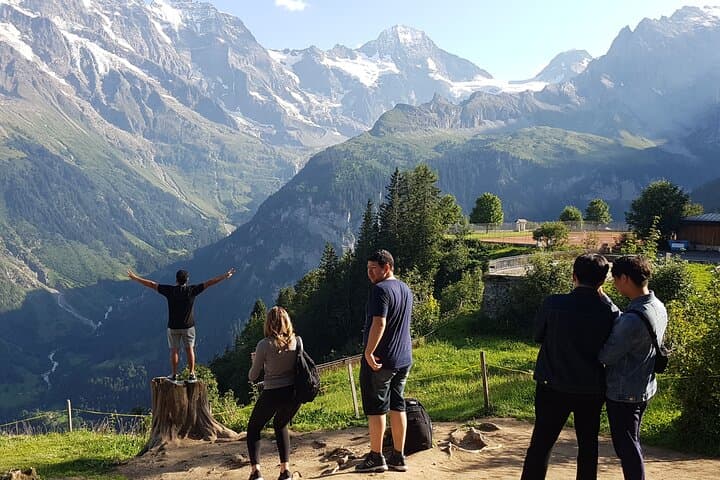 Lauterbrunnen-Mürren: Swiss Alps Small Group Tour from Bern