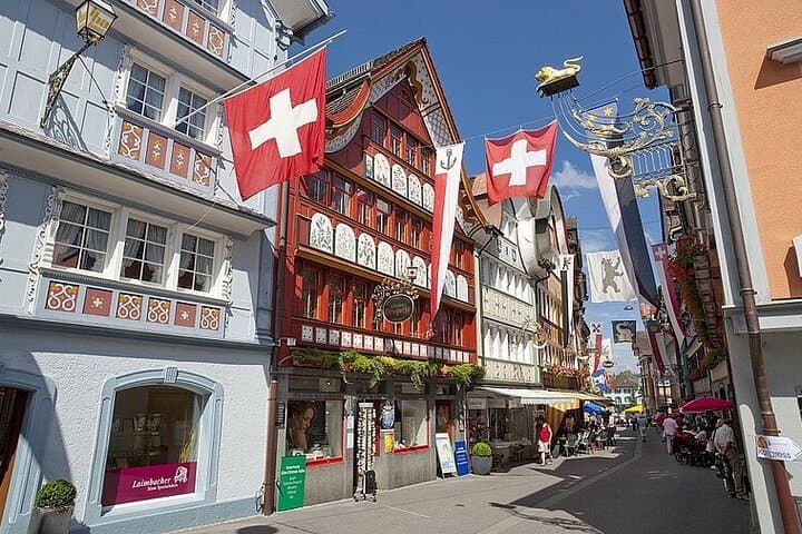 3 Train Trips from Zurich: Alps, Appenzell & Ticino – Local Guide