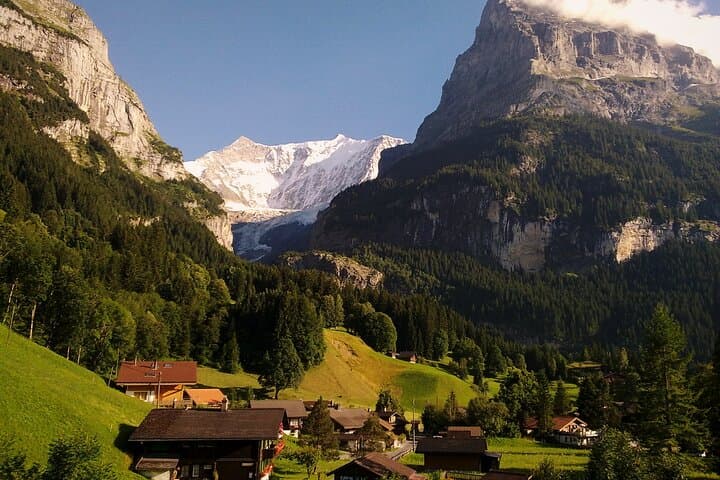 Private Tour from Zurich to Grindelwald and Lauterbrunnen