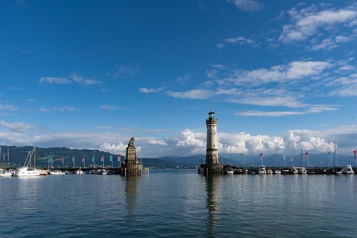 Zurich: Private 4 Countries in One Day Experience