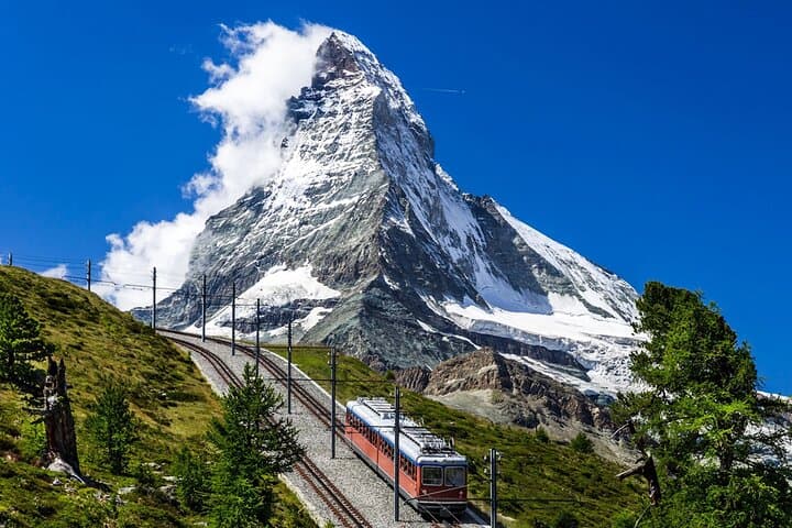 Personal Guide & Swiss Train Tour Designer for 3 Days from Zurich