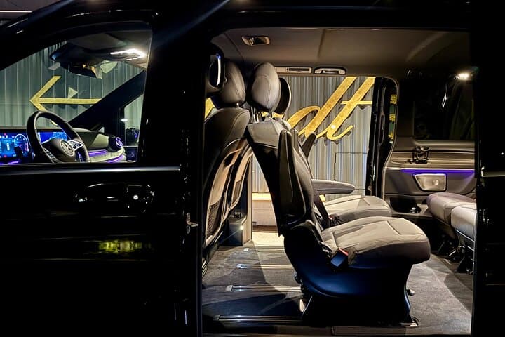 Private Executive Transfers in Zurich Airport and Zurich City