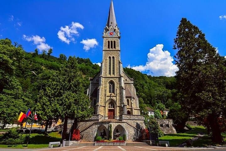 Discover 4 Countries in One Day from Basel in Small Group
