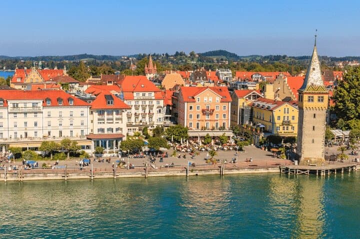 Discover 4 Countries in One Day from Lucerne in Small Group