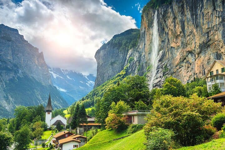 Interlaken and Lauterbrunnen Valley Private Rail Tour from Zurich