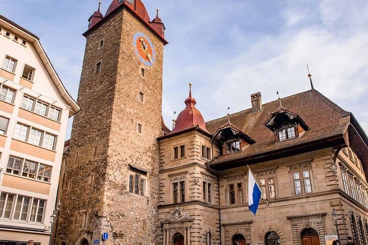 Swiss Experience: Lucerne City Tour with Chocolate Tasting