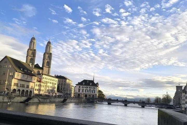 Walk Zurich with a Local : Highlights & Hidden Gems