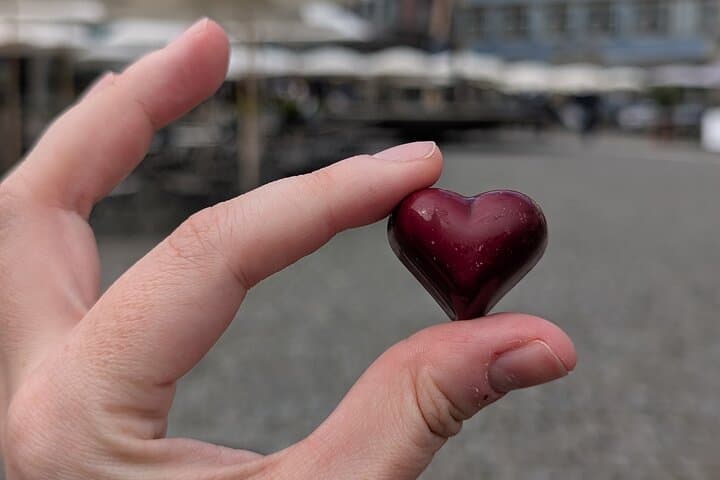 Zurich Chocolate Tour: Discover Artisan Chocolate and Its History