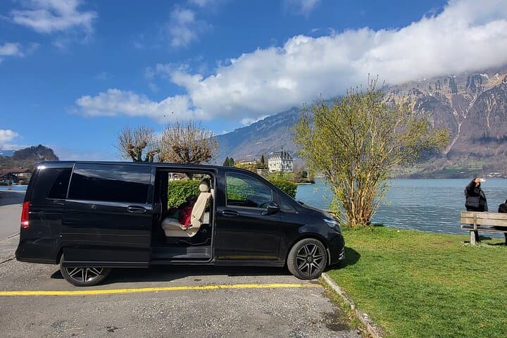 Private Transfer Zurich to Davos or (Vice Versa)