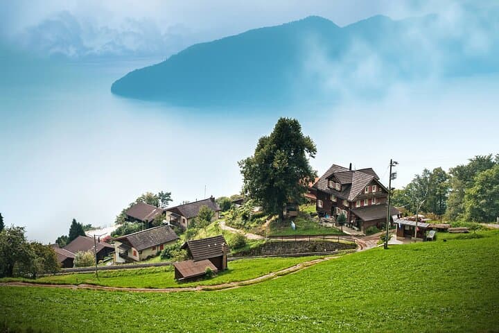 Swiss Villages Discovery & Lake Lucerne Cruise