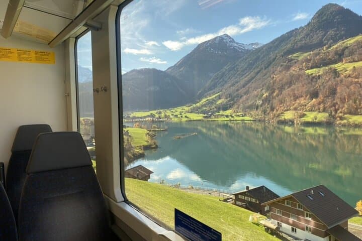 From Zurich: Alpine Scenic Train, Bern UNESCO Old Town, Chocolate