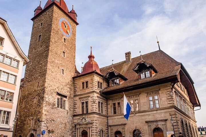Premium Panoramic Train, Lucerne Old Town and Interlaken Alps