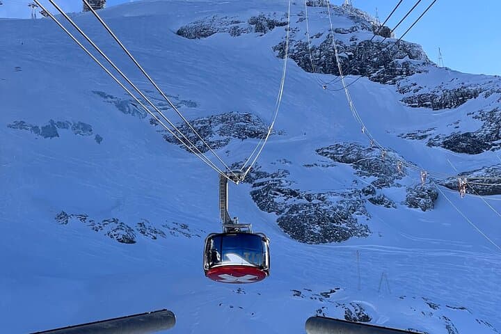 Mt Titlis, Glacier Cave and Engelberg small group from Lucerne