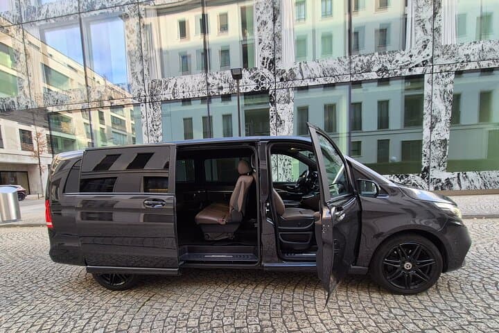 Private Transfer from Zurich Airport ZRH to Davos