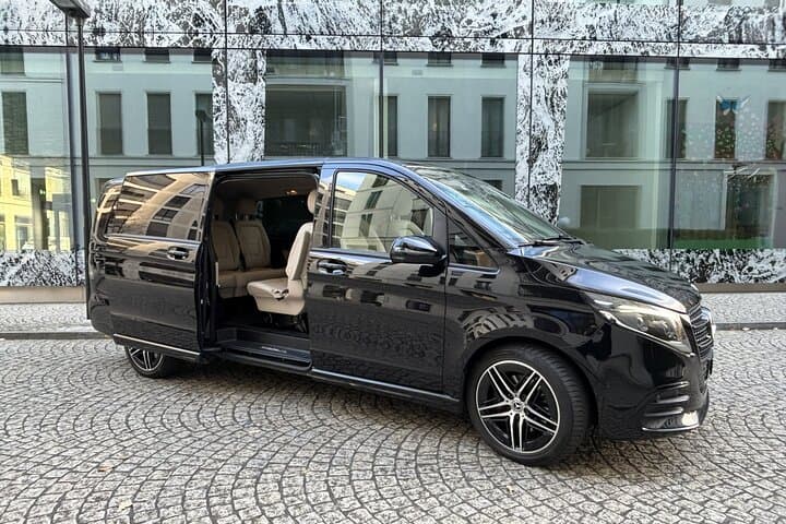 Private Transfer from Zurich Airport ZRH to Andermatt