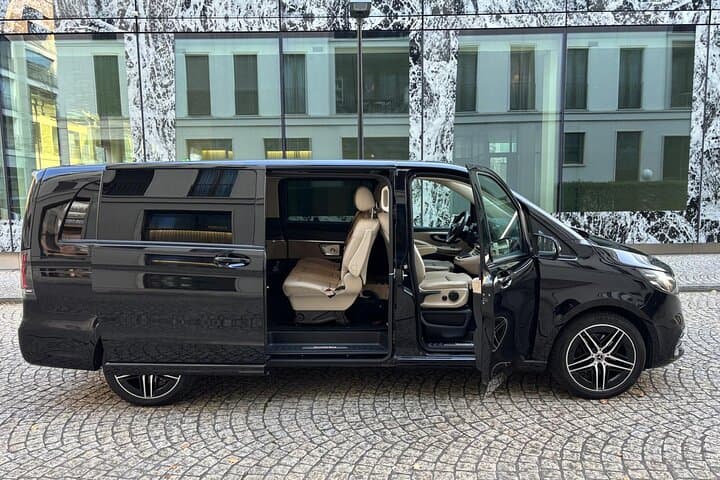 Geneva Airport to Lucerne or Lucerne to Geneva Airport Transfer