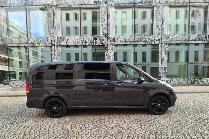 Geneva Airport to Lucerne or Lucerne to Geneva Airport Transfer