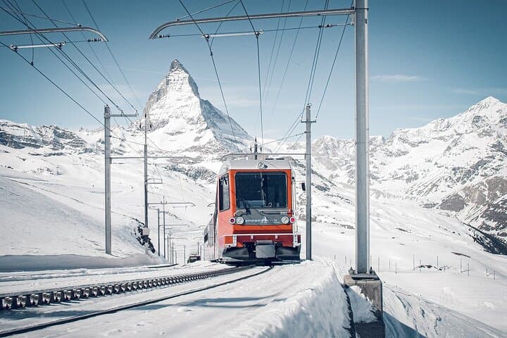 Switzerland in 2 days: Matterhorn, Glacier Express, Lucerne City