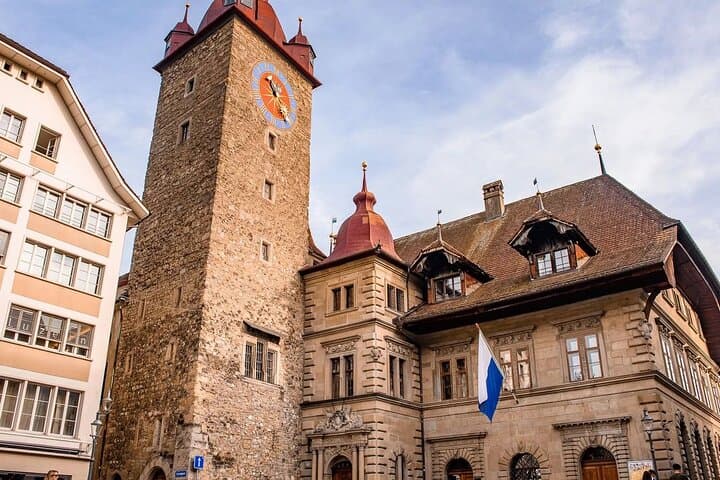 Switzerland in 2 days: Matterhorn, Glacier Express, Lucerne City